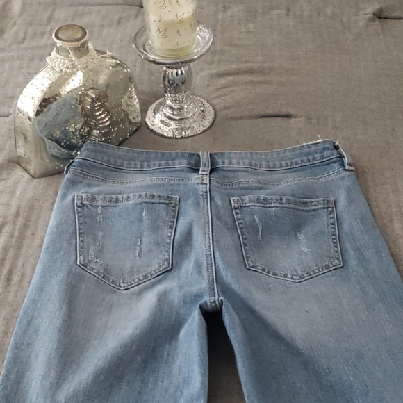 Distressed high rise straight cropped jeans - Picture 3 of 4